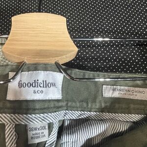 Goodfellow & Co Hennepin Olive Chino Pants